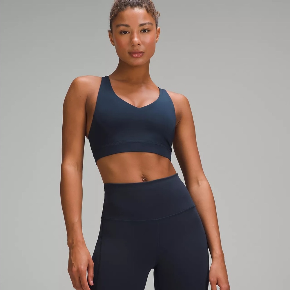 Envital Bra
Medium Support, B/C Cup Size 12 Lululemon